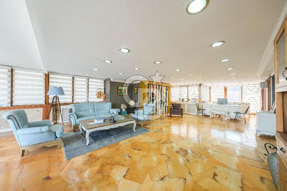 Beşiktaş En İşlek Caddesinde Deniz Manzaralı 2 Kat Kiralık Ofis