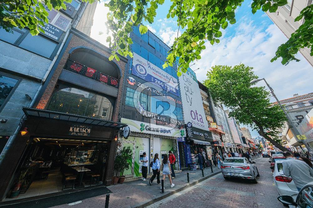 Beşiktaş Deniz Müzesi Karşısı Teraslı Deniz Manzaralı Komple Kiralık Ofis Katı 