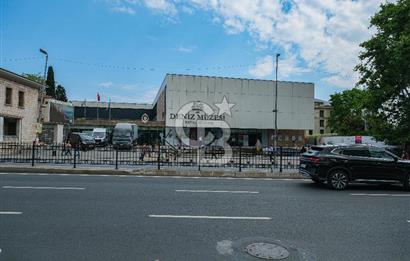 Beşiktaş Deniz Müzesi Karşısı Teraslı Deniz Manzaralı Komple Kiralık Ofis Katı 
