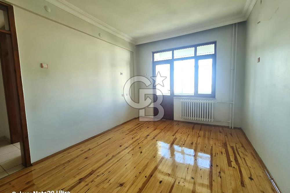 ŞEMS-İ TEBRİZİ MAHALLESİNDE BAKIMLI 3+1 KİRALIK DAİRE