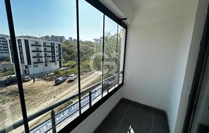 CHP park’tan fırsat cam balkon kombili satılık 1 + 1 daire