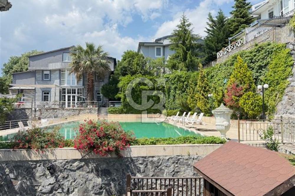 BEYKOZ'DA DOĞAYLA İÇ İÇE KİRALIK 6+1 LÜKS VİLLA