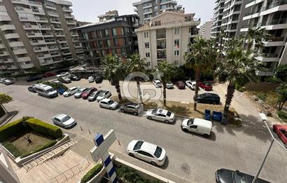 NARLIDERE YENİKALE SİTESİNDE 3+1 DENİZ MANZARALI SATILIK DAİRE