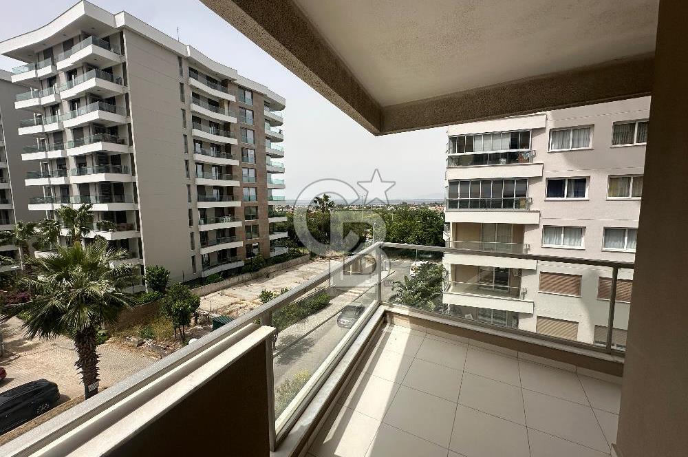 NARLIDERE YENİKALE SİTESİNDE 3+1 DENİZ MANZARALI SATILIK DAİRE