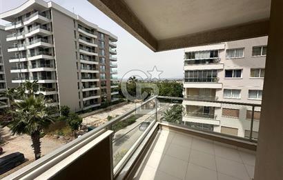 NARLIDERE YENİKALE SİTESİNDE 3+1 DENİZ MANZARALI SATILIK DAİRE