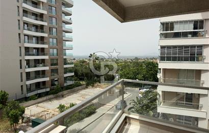 NARLIDERE YENİKALE SİTESİNDE 3+1 DENİZ MANZARALI SATILIK DAİRE