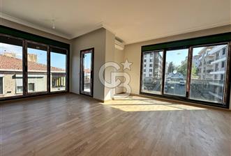 Acıbadem Caddesinde Satılık 3+1 Sıfır Ara Kat Daire