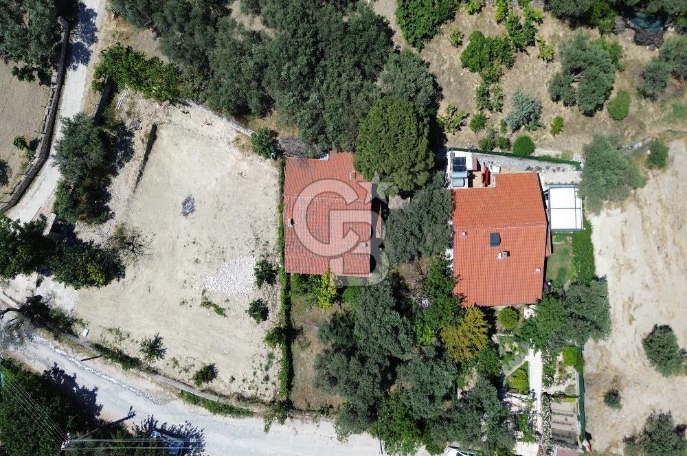 Eğlenhoca Mahallesi'nde 505 m² İçerisinde Tam Müstakil Villa