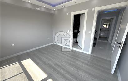 DİKİLİ CUMHURİYET MAHALLESİ'NDE SATILIK 6+1 TRİPLEKS LÜKS VİLLA