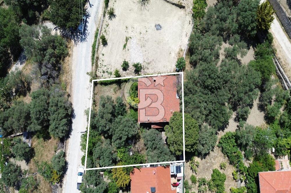 Eğlenhoca Mahallesi'nde 505 m² İçerisinde Tam Müstakil Villa