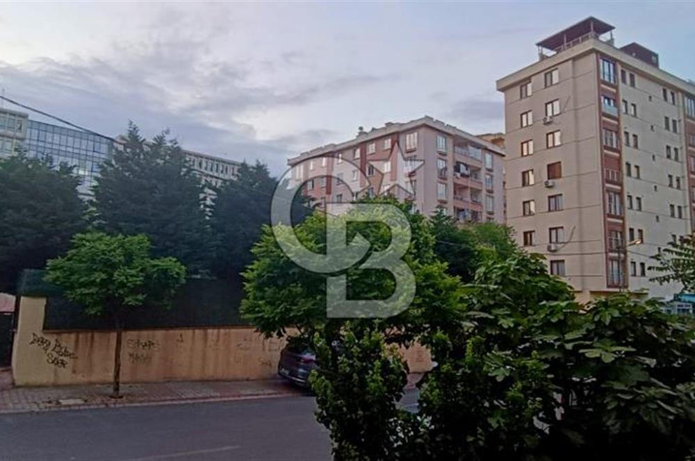 MEHMET AKİF MAHALLESİ TEZCAN CADDE'SİNDE BAKIMLI TEMİZ 3+1 DAİRE