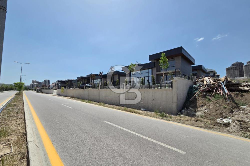 BAĞLICADA SÜPER LÜXS VİLLA