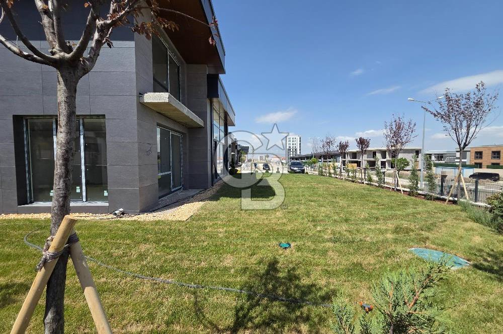 BAĞLICADA SÜPER LÜXS VİLLA