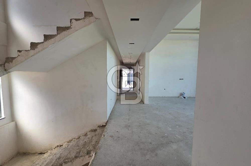 BAĞLICADA SÜPER LÜXS VİLLA