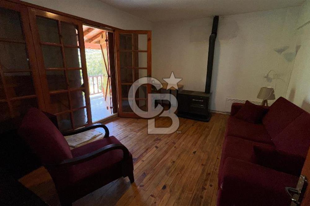 Eğlenhoca Mahallesi'nde 505 m² İçerisinde Tam Müstakil Villa