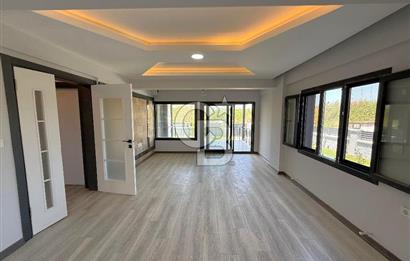 DİKİLİ CUMHURİYET MAHALLESİ'NDE SATILIK ÇOK ÖZEL 5+1 SIFIR VİLLA
