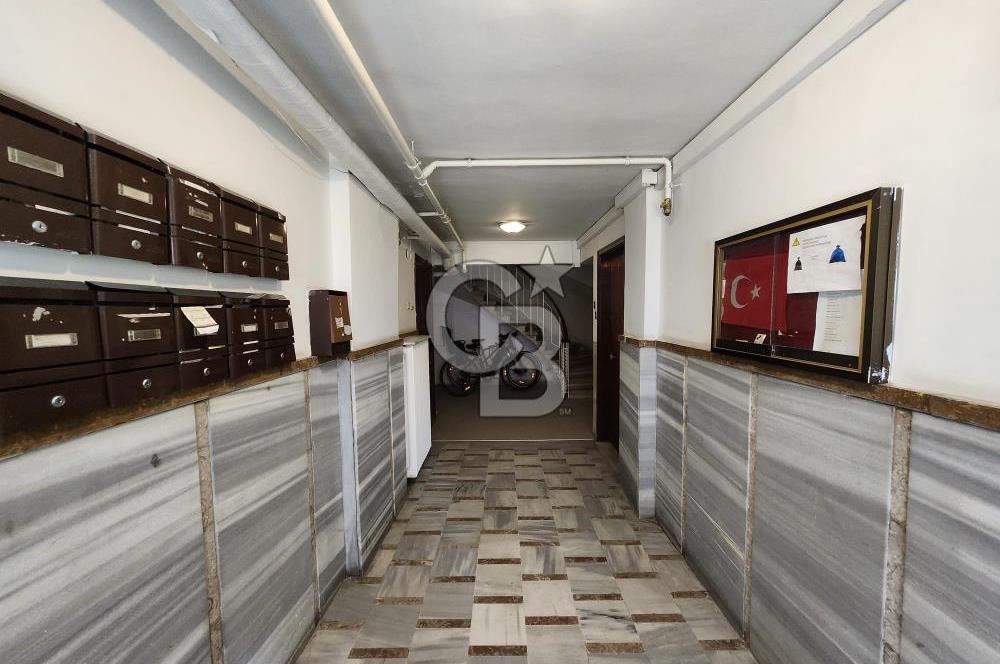 Bağdat Caddesine 2.Bina İçi Tamamen Yenilenmiş Büyük 2,5+1 Daire