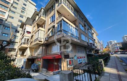 Bağdat Caddesine 2.Bina İçi Tamamen Yenilenmiş Büyük 2,5+1 Daire