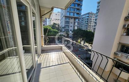 Bağdat Caddesine 2.Bina İçi Tamamen Yenilenmiş Büyük 2,5+1 Daire