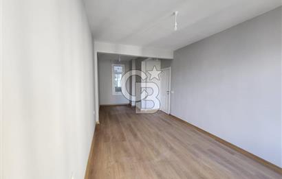 Bağdat Caddesine 2.Bina İçi Tamamen Yenilenmiş Büyük 2,5+1 Daire