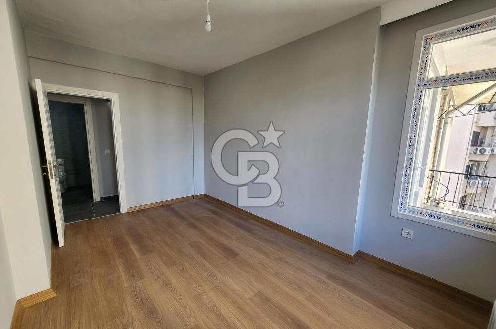 Bağdat Caddesine 2.Bina İçi Tamamen Yenilenmiş Büyük 2,5+1 Daire