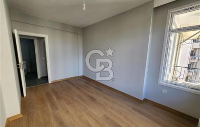 Bağdat Caddesine 2.Bina İçi Tamamen Yenilenmiş Büyük 2,5+1 Daire