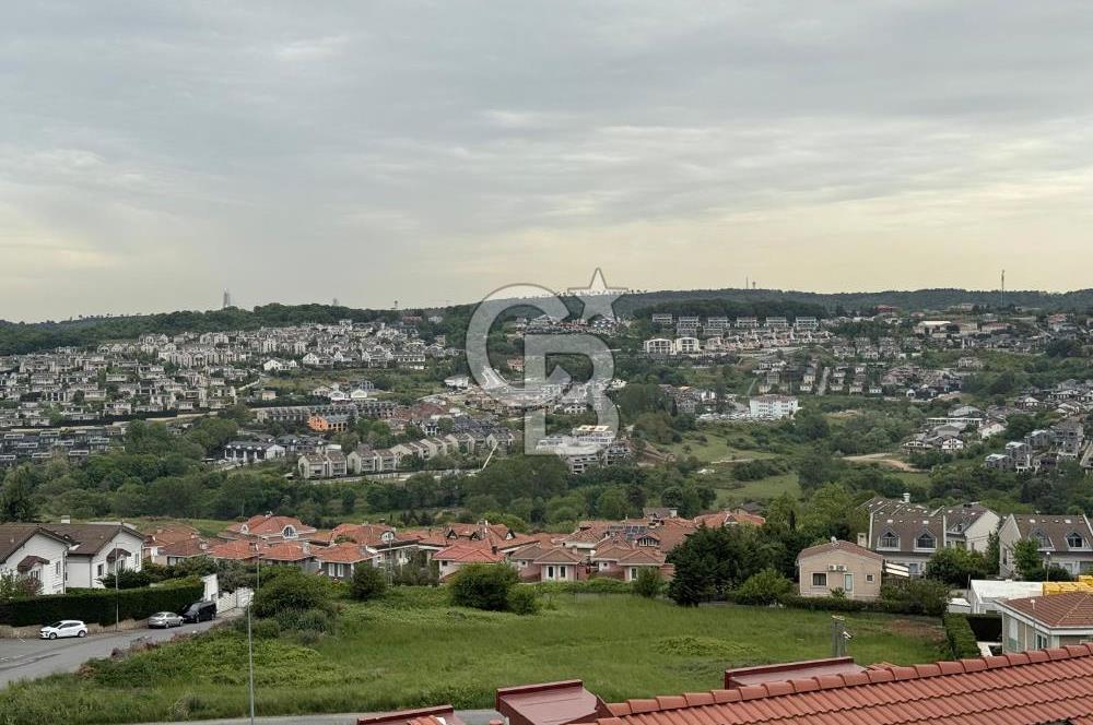 USKUMRUKÖY'DE BUTİK SİTE İÇERİSİNDE 4+1 TRİPLEX VİLLA