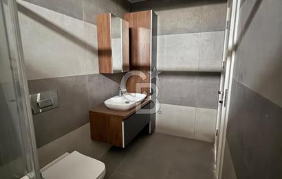 USKUMRUKÖY'DE BUTİK SİTE İÇERİSİNDE 4+1 TRİPLEX VİLLA