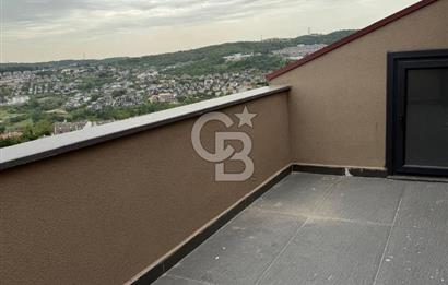 USKUMRUKÖY'DE BUTİK SİTE İÇERİSİNDE 4+1 TRİPLEX VİLLA