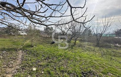 Bornova Yakaköy Mahallesinde Müstakil Satılık Arazi