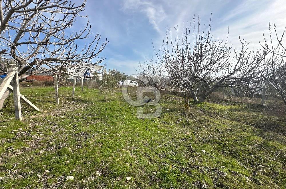 Bornova Yakaköy Mahallesinde Müstakil Satılık Arazi