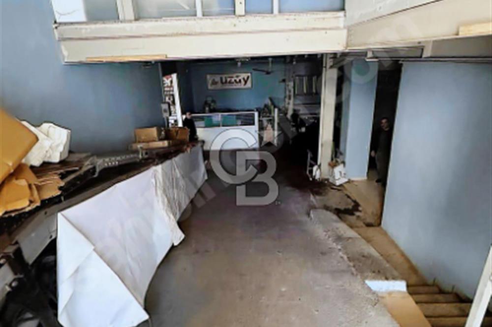 Metro Asansörünün Yanında Kiralık İmalathane veya Depo