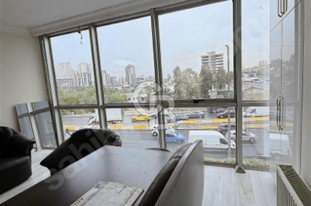 212 AVM Karşısında Metro Asansörünün Yanında Kiralık Ofis