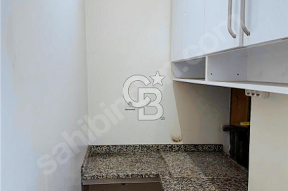 212 AVM Karşısında Metro Asansörünün Yanında Kiralık Ofis