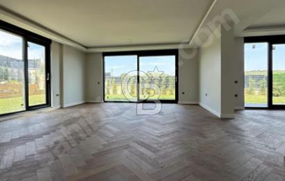 ARNAVUTKÖY BOLLUCA'DA ORMAN MANZARALI LÜKS TRİPLEX VİLLA!
