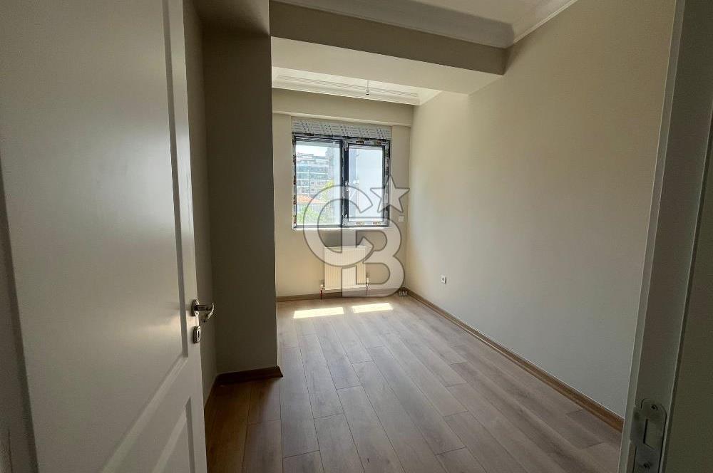 SUADİYE KAPTAN ARİF SOKAKTA KİRALIK 3 +1 DAİRE 
