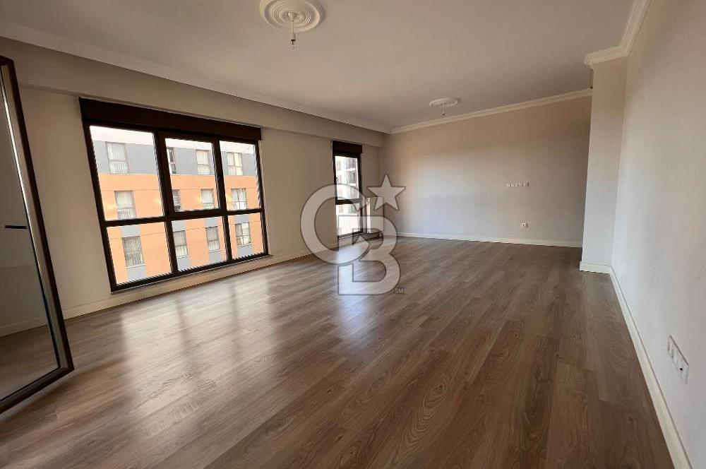 SUR YAPI'DA' SATILIK '''FIRSAT''' ARA KAT 3+1 DAİRE 161 m² GÜNEY