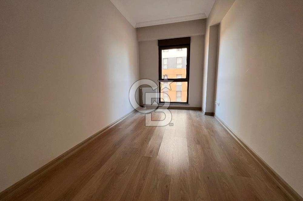 SUR YAPI'DA' SATILIK '''FIRSAT''' ARA KAT 3+1 DAİRE 161 m² GÜNEY