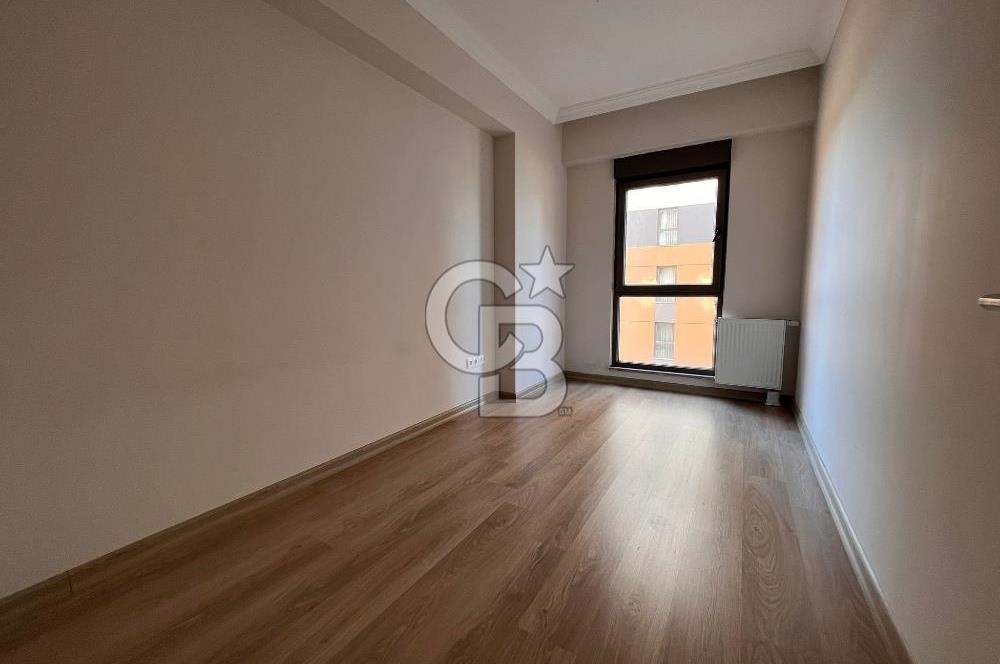 SUR YAPI'DA' SATILIK '''FIRSAT''' ARA KAT 3+1 DAİRE 161 m² GÜNEY