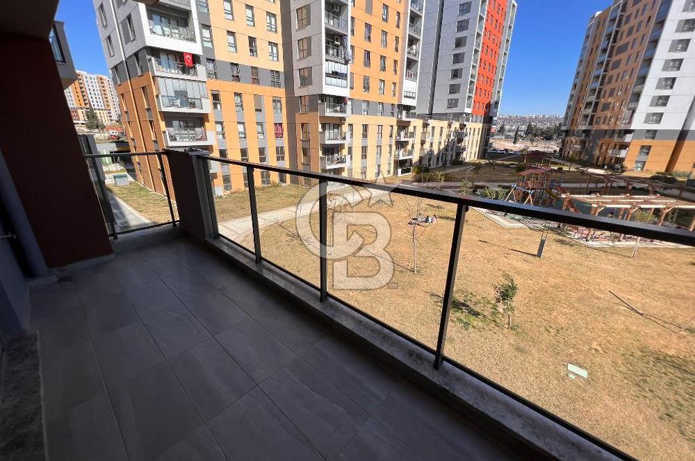SUR YAPI'DA' SATILIK '''FIRSAT''' ARA KAT 3+1 DAİRE 161 m² GÜNEY