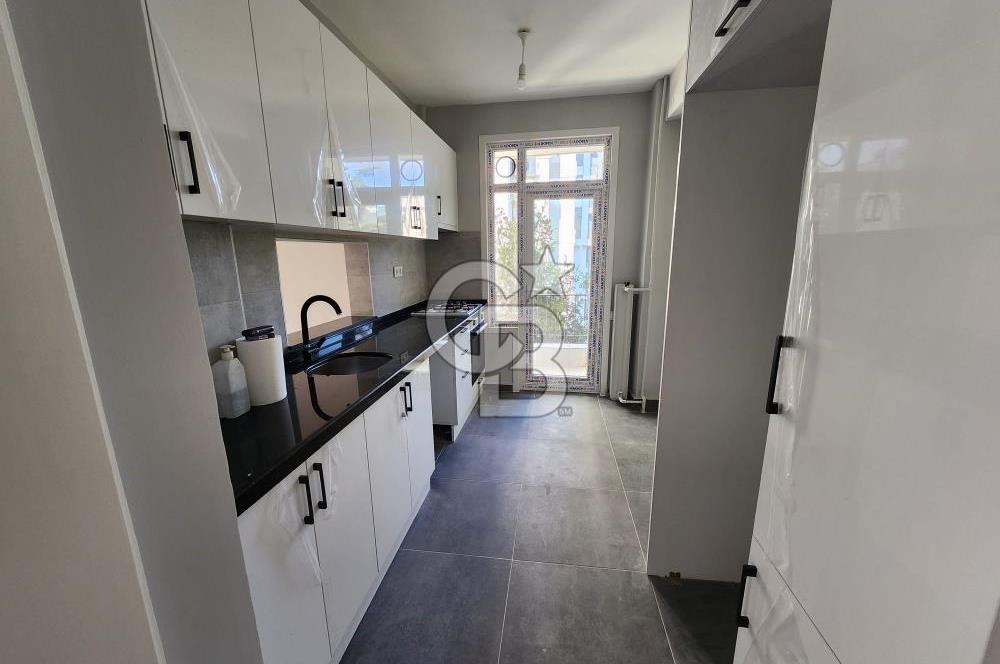 Bağdat Caddesine 2.Bina İçi Tamamen Yenilenmiş Büyük 2,5+1 Daire