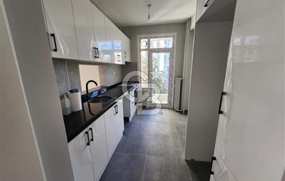 Bağdat Caddesine 2.Bina İçi Tamamen Yenilenmiş Büyük 2,5+1 Daire