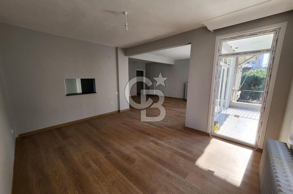 Bağdat Caddesine 2.Bina İçi Tamamen Yenilenmiş Büyük 2,5+1 Daire