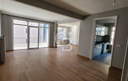 Bağdat Caddesine 2.Bina İçi Tamamen Yenilenmiş Büyük 2,5+1 Daire
