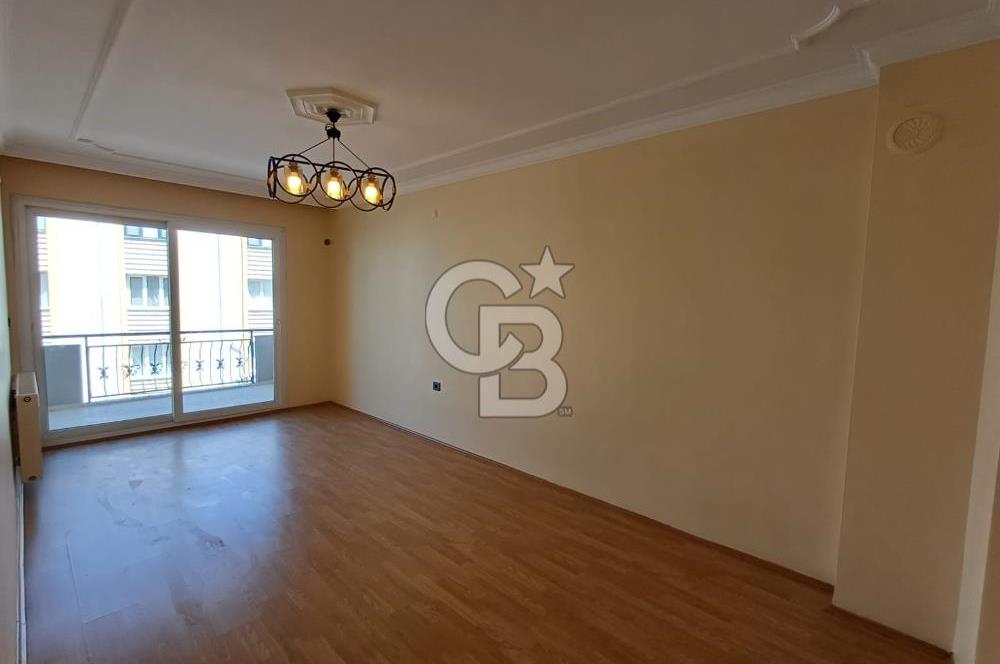 ATATÜRK MAHALLESİNDE; ARAKAT, BALKONLU GENİŞ 3+1 DAİRE (190 M²)