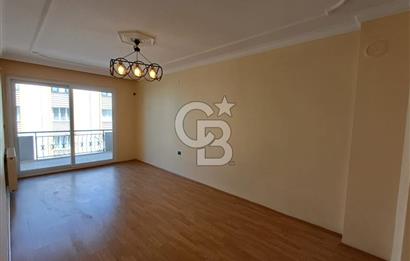 ATATÜRK MAHALLESİNDE; ARAKAT, BALKONLU GENİŞ 3+1 DAİRE (190 M²)