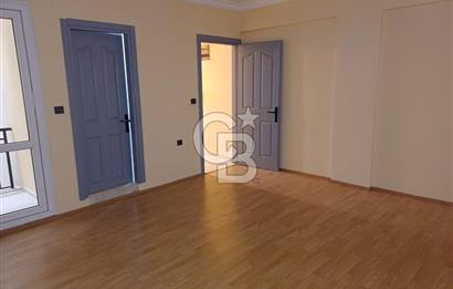 ATATÜRK MAHALLESİNDE; ARAKAT, BALKONLU GENİŞ 3+1 DAİRE (190 M²)