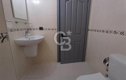 ATATÜRK MAHALLESİNDE; ARAKAT, BALKONLU GENİŞ 3+1 DAİRE (190 M²)