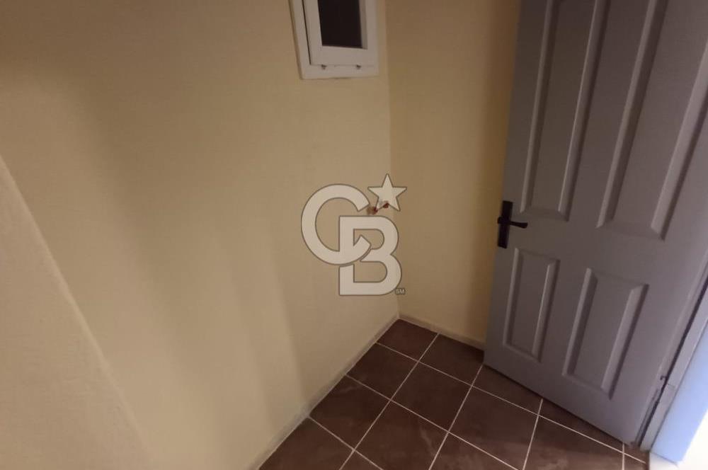 ATATÜRK MAHALLESİNDE; ARAKAT, BALKONLU GENİŞ 3+1 DAİRE (190 M²)