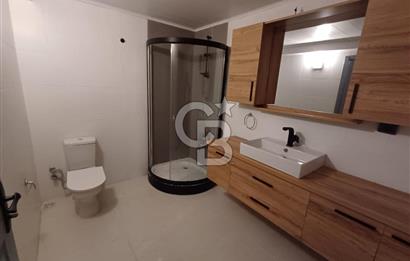 ATATÜRK MAHALLESİNDE; ARAKAT, BALKONLU GENİŞ 3+1 DAİRE (190 M²)